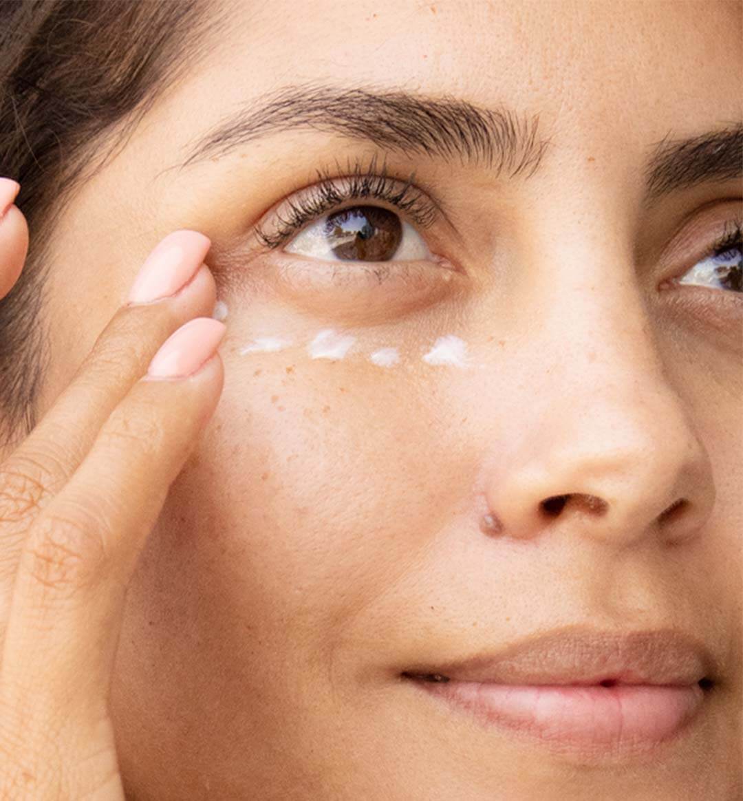 Peptides for Skin & Eye Health: What Science Really Says